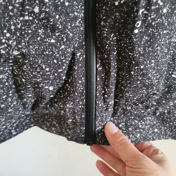 Lululemon, Here To Move Jacket, Luminesce Splatter White‎ Black, Size 6 - Picture 8 of 15